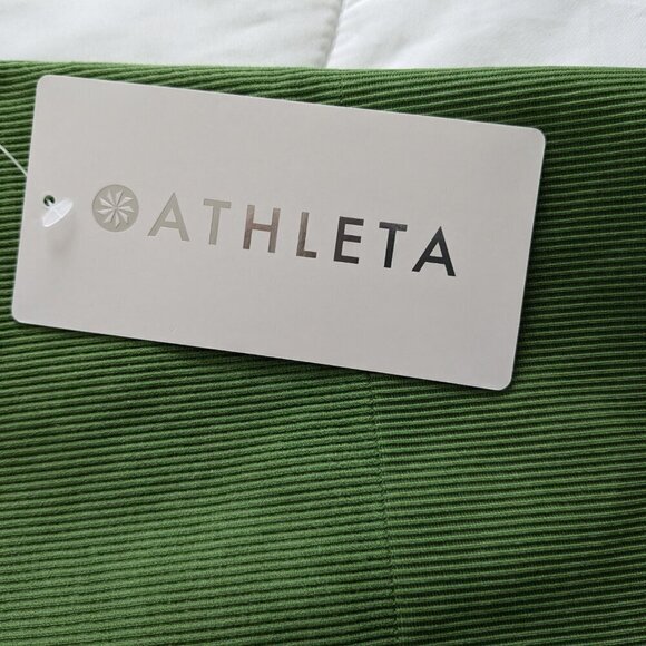 Athleta Tank Top Size XL Green Aurora High-Neck Cropped V-Back Seamless NWT Yoga - Picture 12 of 16